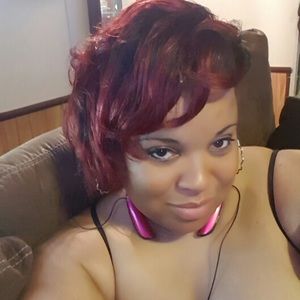 Meet your Posher, Ava